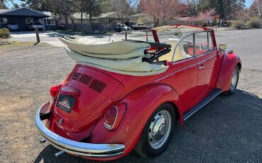 Volkswagen-beetle-convertible-1972-red-11