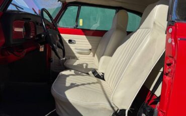 Volkswagen-beetle-convertible-1972-red-2