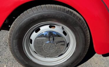 Volkswagen-beetle-convertible-1972-red-4