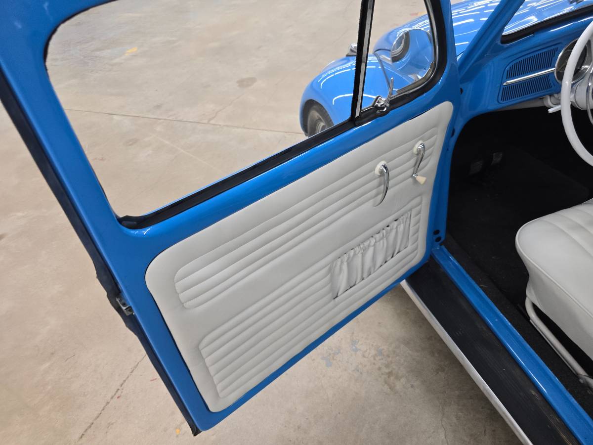 Volkswagen-bug-1960-16