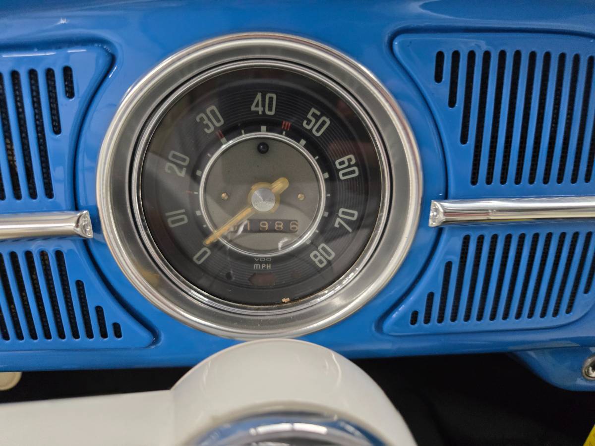 Volkswagen-bug-1960-20