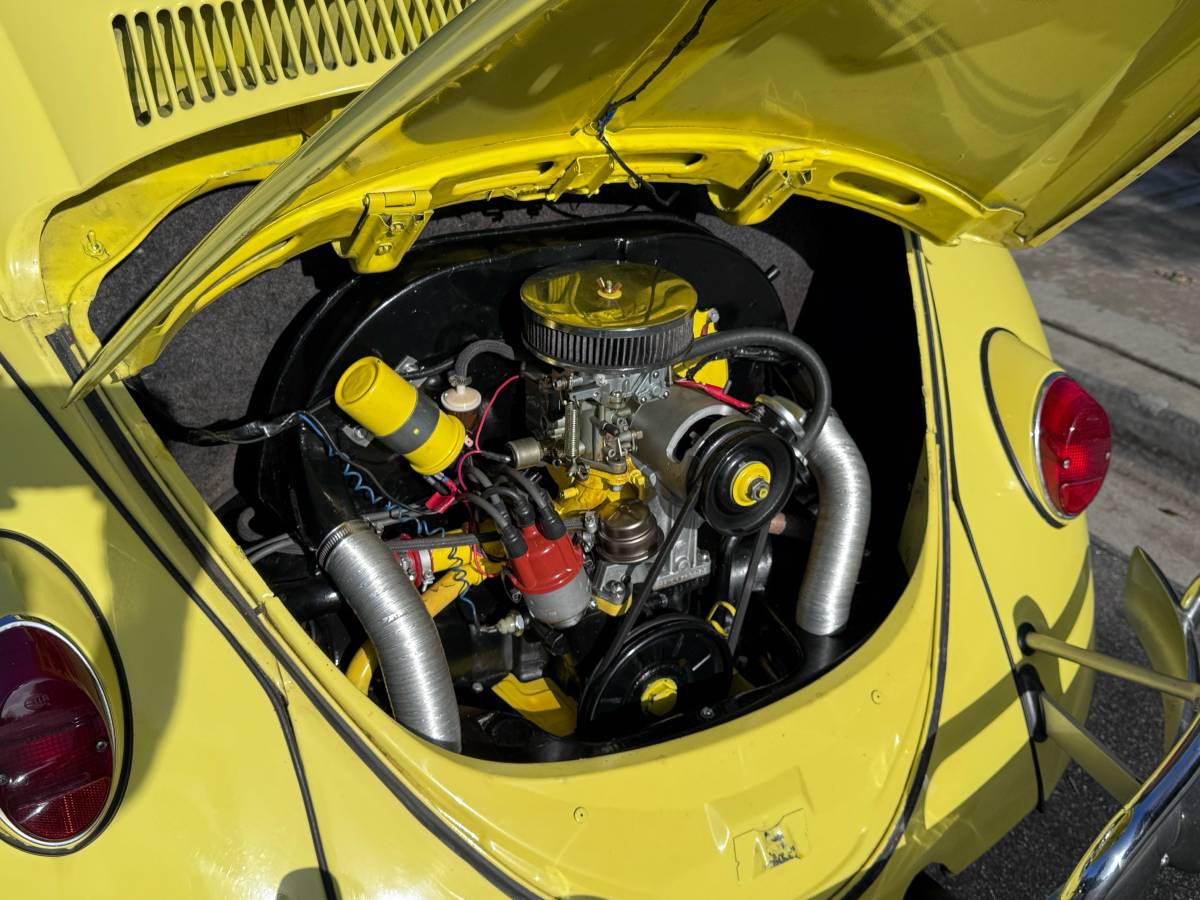 Volkswagen-bug-beetle-1963-yellow-12