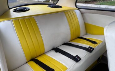 Volkswagen-bug-beetle-1963-yellow-4