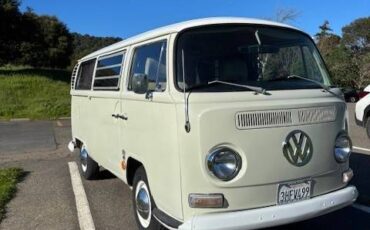 Volkswagen-bus-1969-1