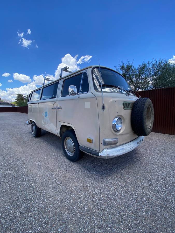 Volkswagen-bus-1971-1