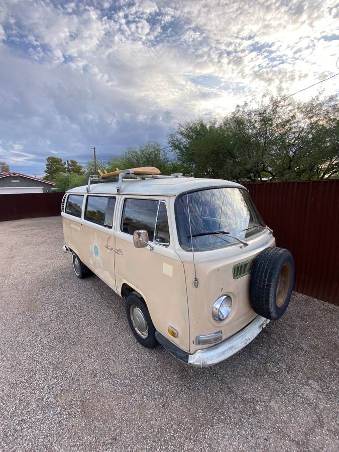 Volkswagen-bus-1971-1