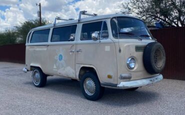 Volkswagen-bus-1971-2
