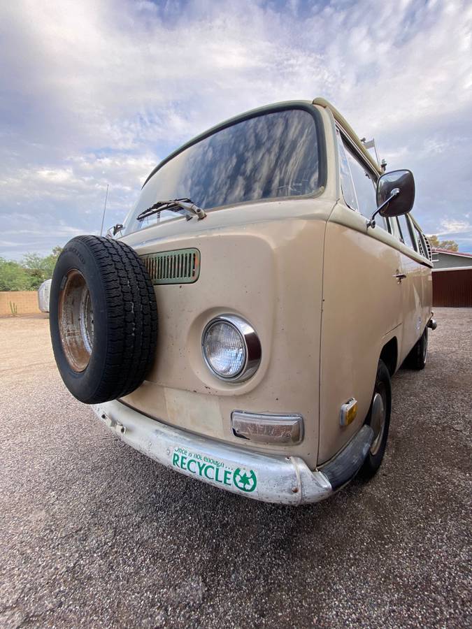 Volkswagen-bus-1971-3