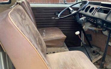 Volkswagen-bus-1971-6