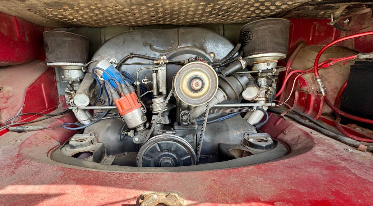 Volkswagen-bus-1971-red-10