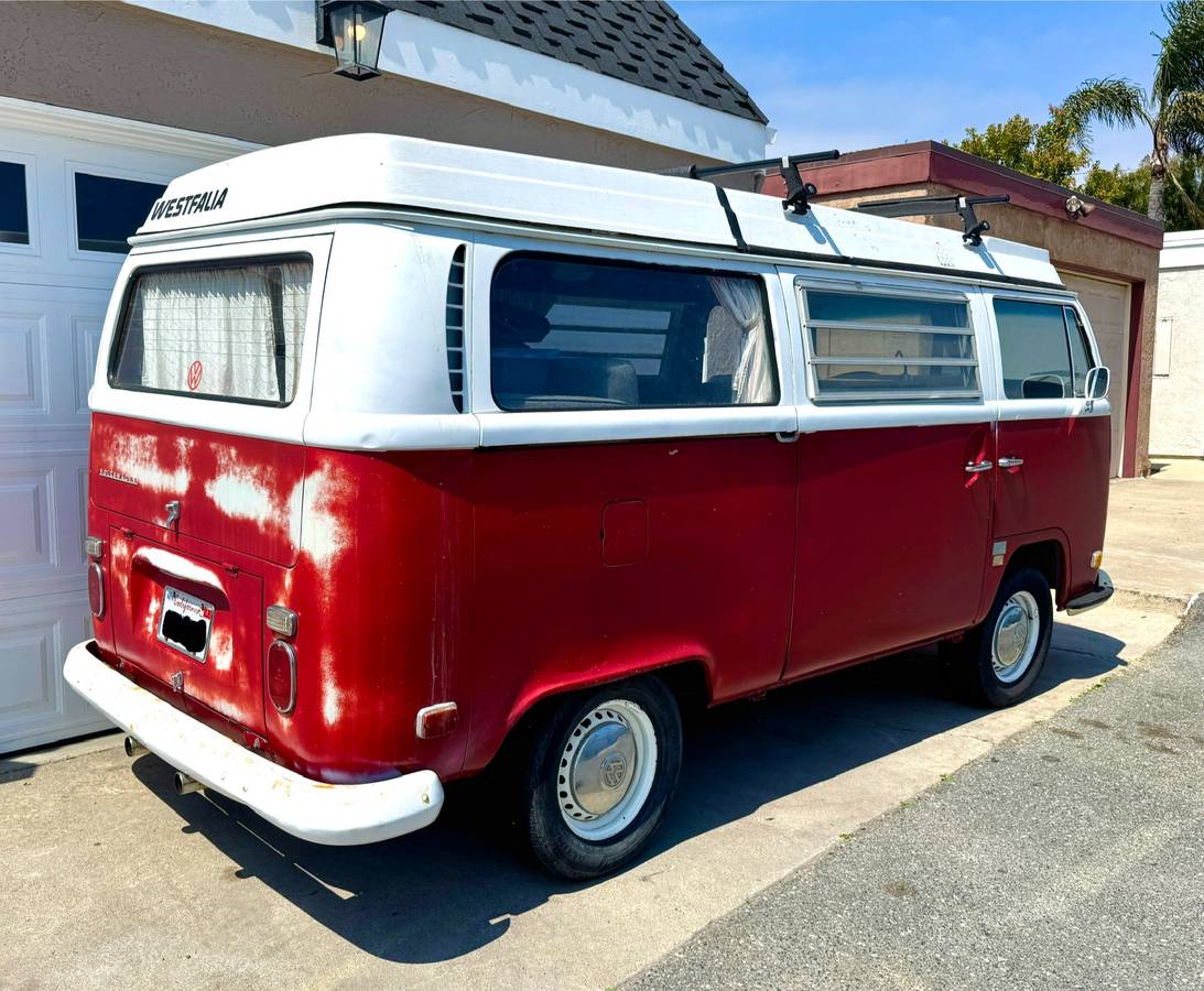 Volkswagen-bus-1971-red-6