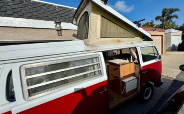 Volkswagen-bus-1971-red-9