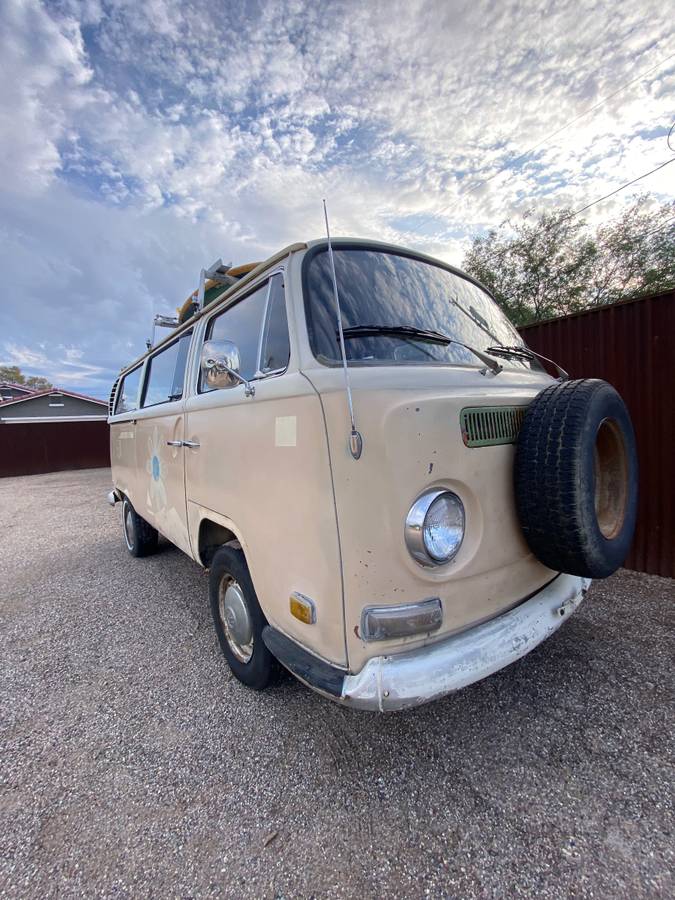 Volkswagen-bus-1971