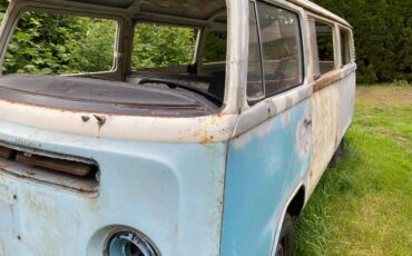 Volkswagen-bus-1972-1