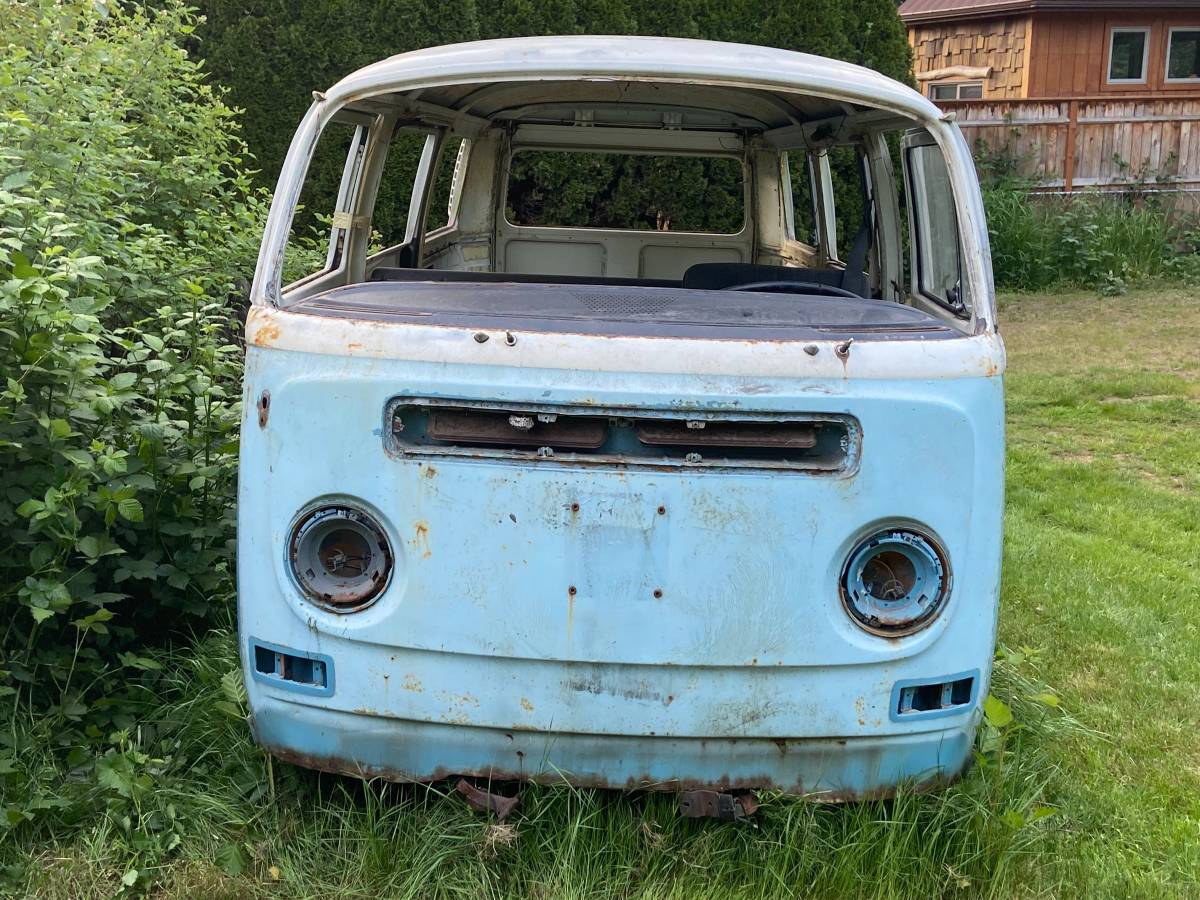 Volkswagen-bus-1972-2