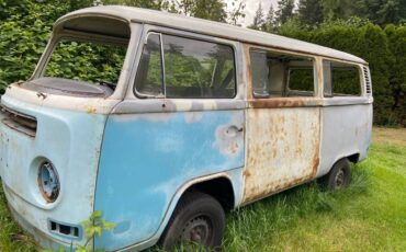 Volkswagen-bus-1972