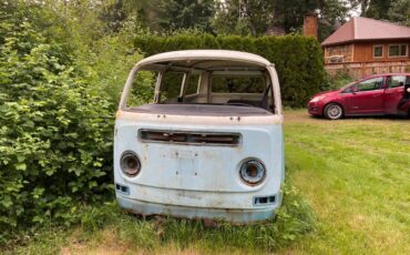 Volkswagen-bus-1972-5