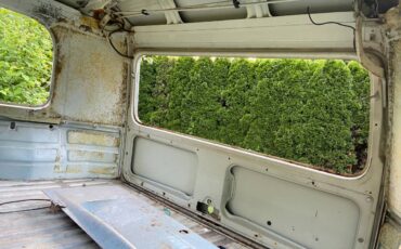 Volkswagen-bus-1972-7