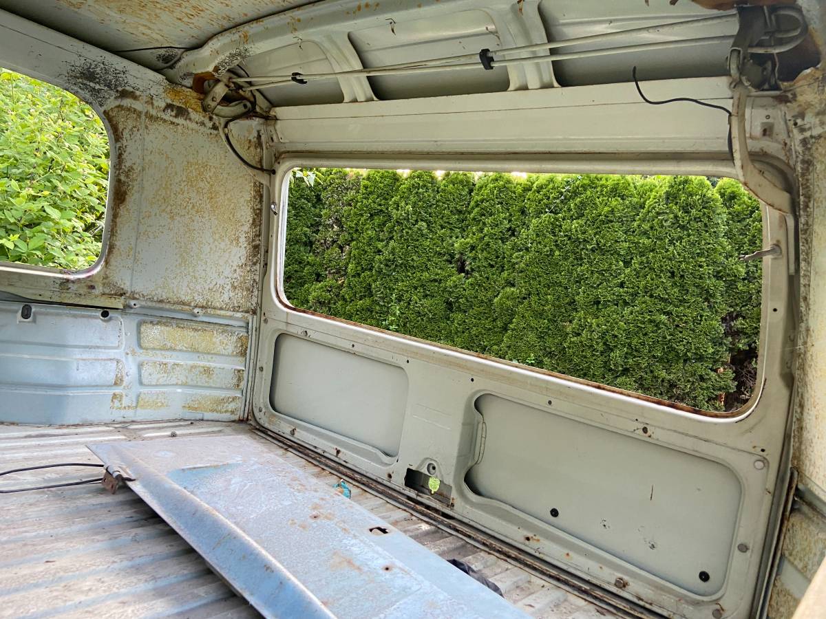 Volkswagen-bus-1972-7