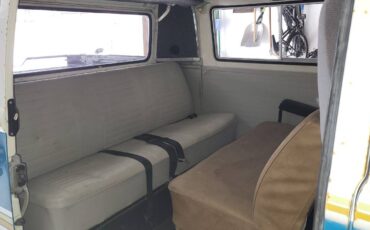 Volkswagen-bus-1978-blue-10
