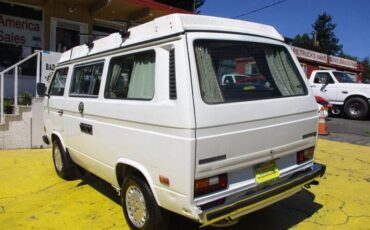 Volkswagen-busvanagon-camper-1982-white-14