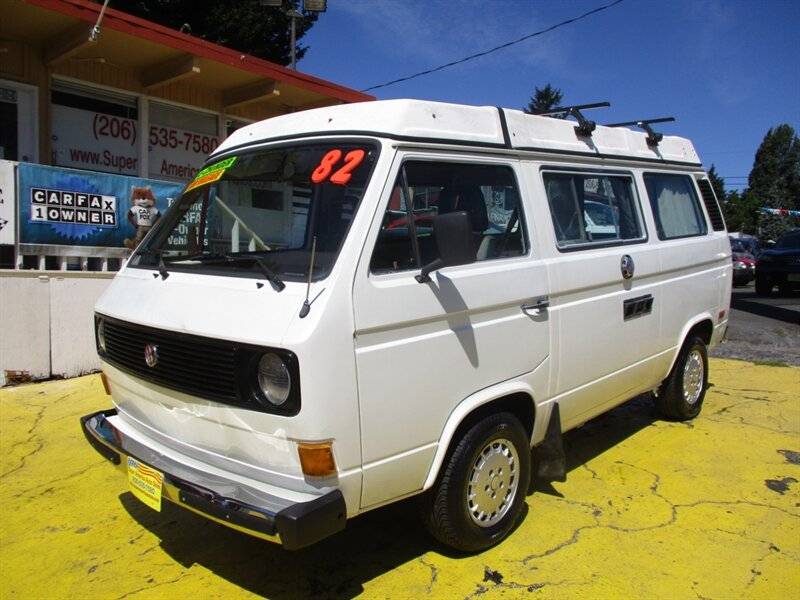 Volkswagen-busvanagon-camper-1982-white-18