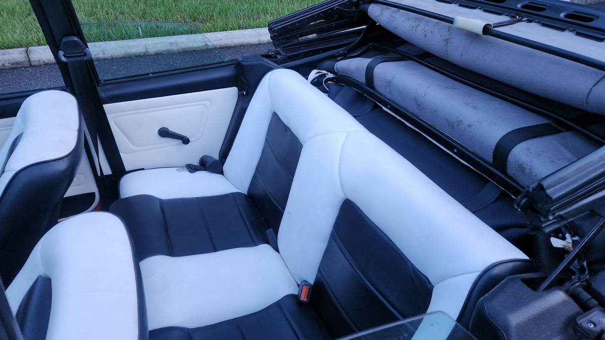Volkswagen-cabrio-1985-orange-10