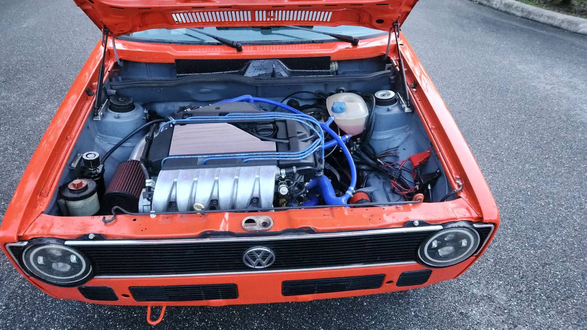 Volkswagen-cabrio-1985-orange-14
