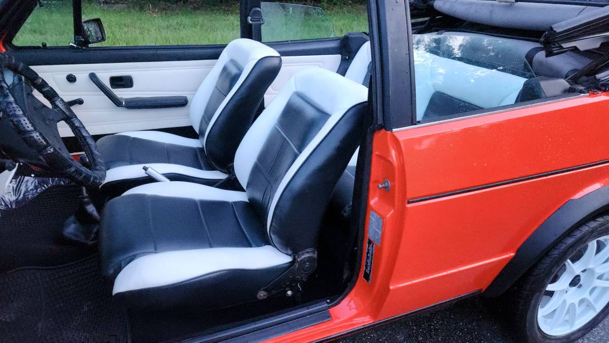 Volkswagen-cabrio-1985-orange-19