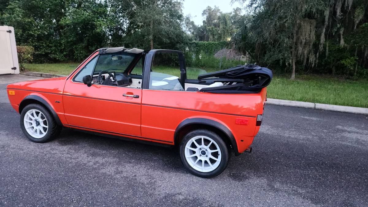 Volkswagen-cabrio-1985-orange-2