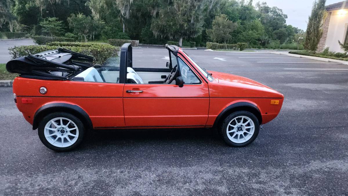 Volkswagen-cabrio-1985-orange-20