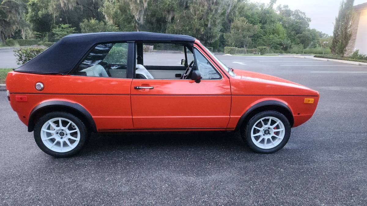 Volkswagen-cabrio-1985-orange-8