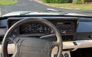 Volkswagen-cabrio-1991-white-13