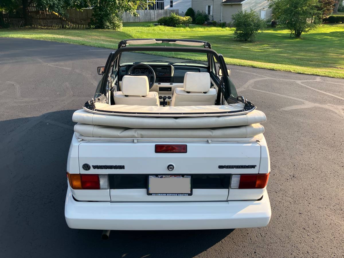 Volkswagen-cabrio-1991-white-2