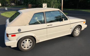 Volkswagen-cabrio-1991-white-5