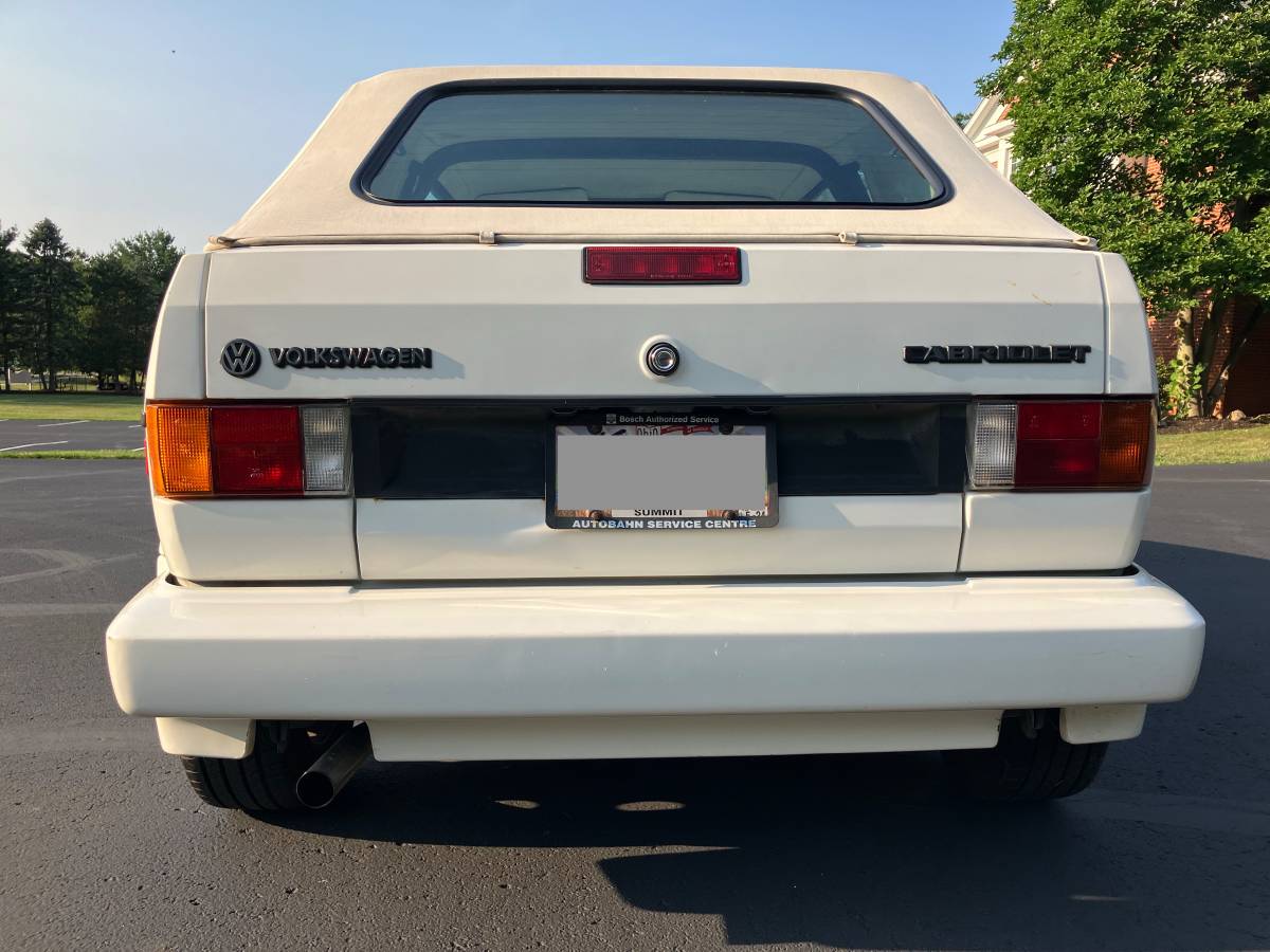Volkswagen-cabrio-1991-white-8