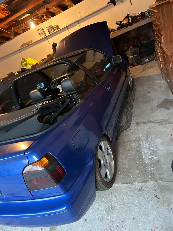Volkswagen-cabrio-gls-1995-blue-10