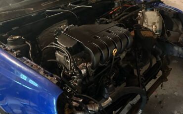 Volkswagen-cabrio-gls-1995-blue-5