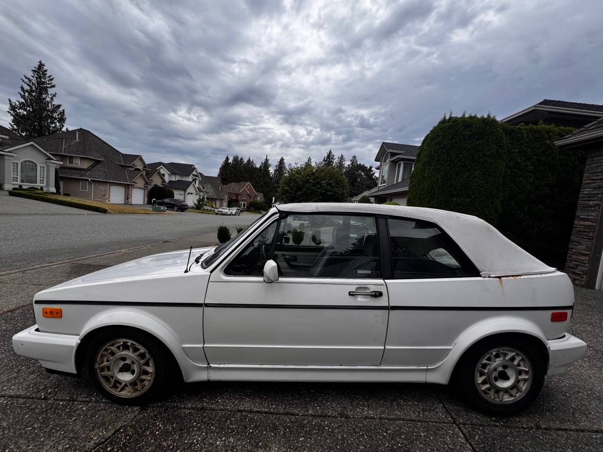 Volkswagen-cabriolet-1989-white-6