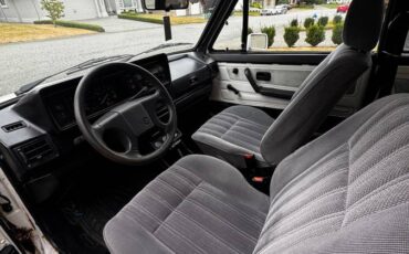 Volkswagen-cabriolet-1989-white-8