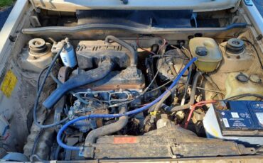 Volkswagen-caddy-diesel-1982