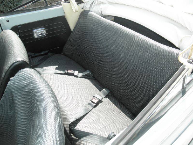 Volkswagen-convertible-1967-grey-6