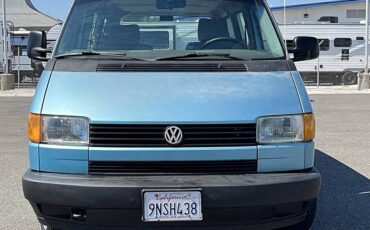 Volkswagen-eurovan-1993-custom-2