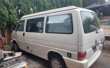 Volkswagen-eurovan-camper-1993-white-2