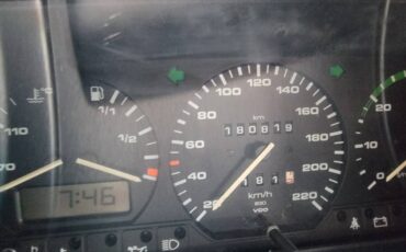 Volkswagen-eurovan-camper-1993-white-7
