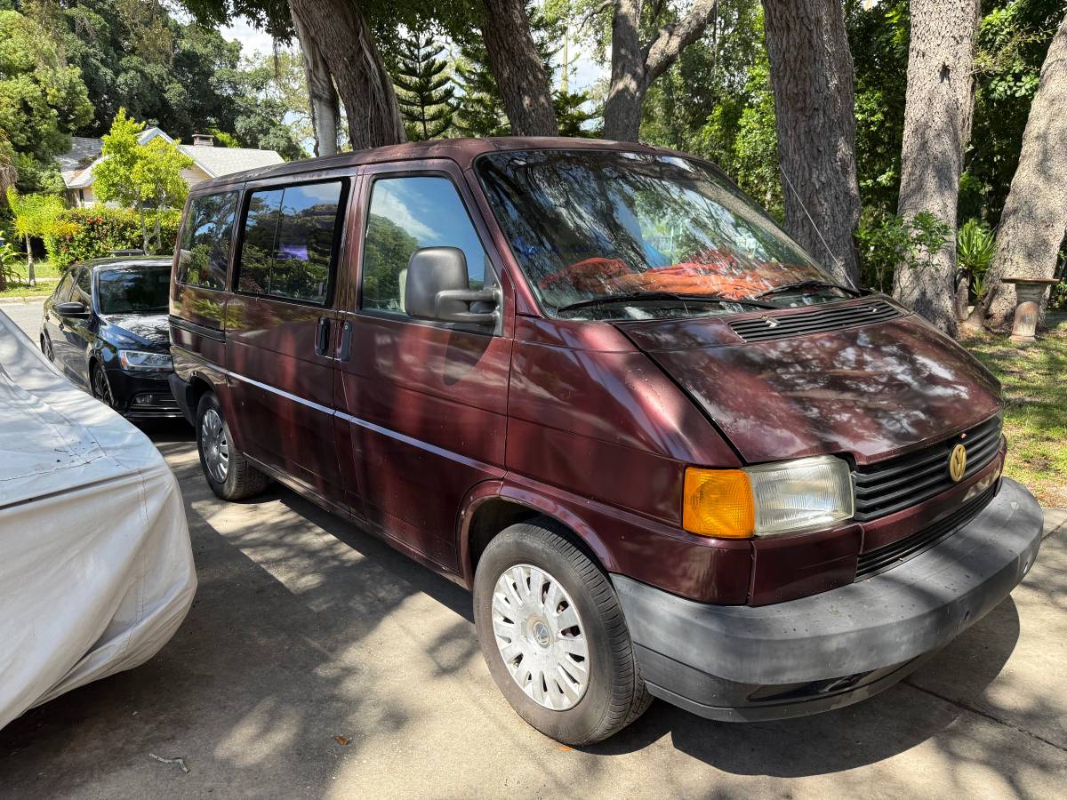 Volkswagen-eurovan-mv-1993-2