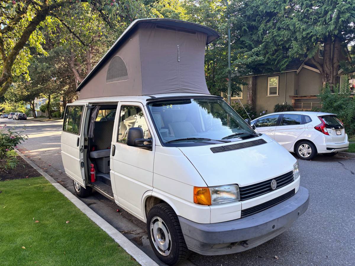 Volkswagen-eurovan-westfalia-1994-white-1
