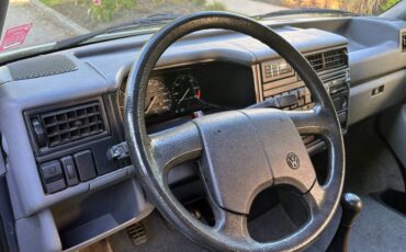 Volkswagen-eurovan-westfalia-1994-white-3