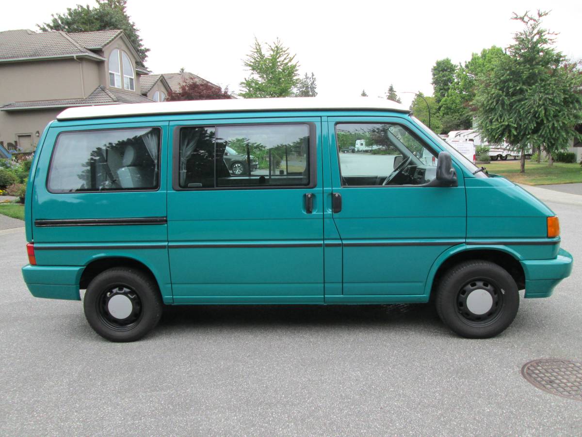 Volkswagen-eurovan-westfalia-1995-green-1