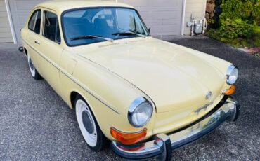 Volkswagen-fastback-type3-1971-brown-2